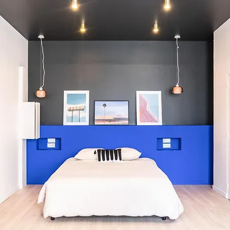 Le Jewell Apartment *