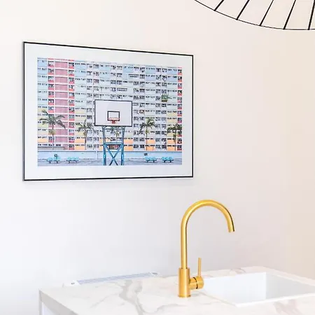 Le Jewell Apartment