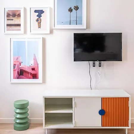 Le Jewell Apartment